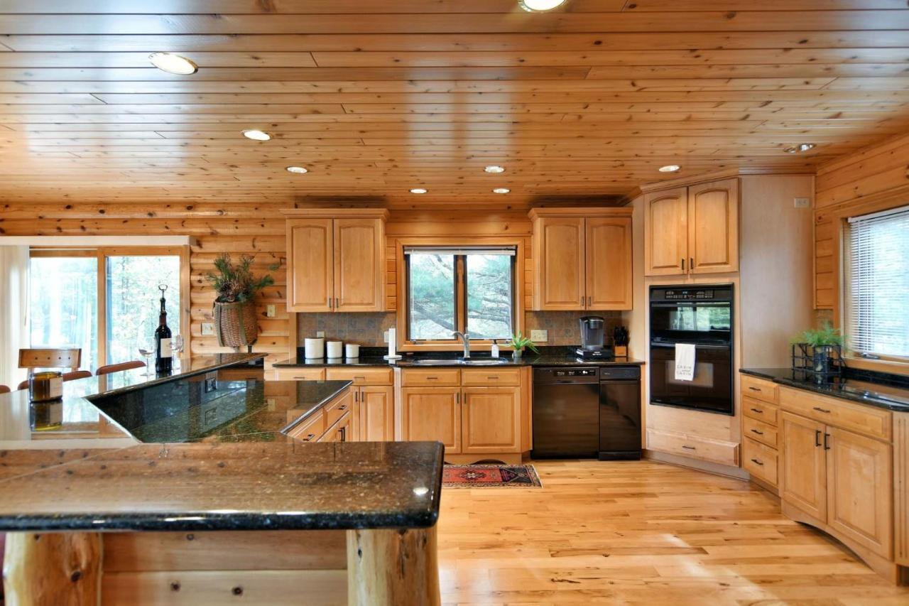 Majestic Moose Lodge Home Cable Ngoại thất bức ảnh