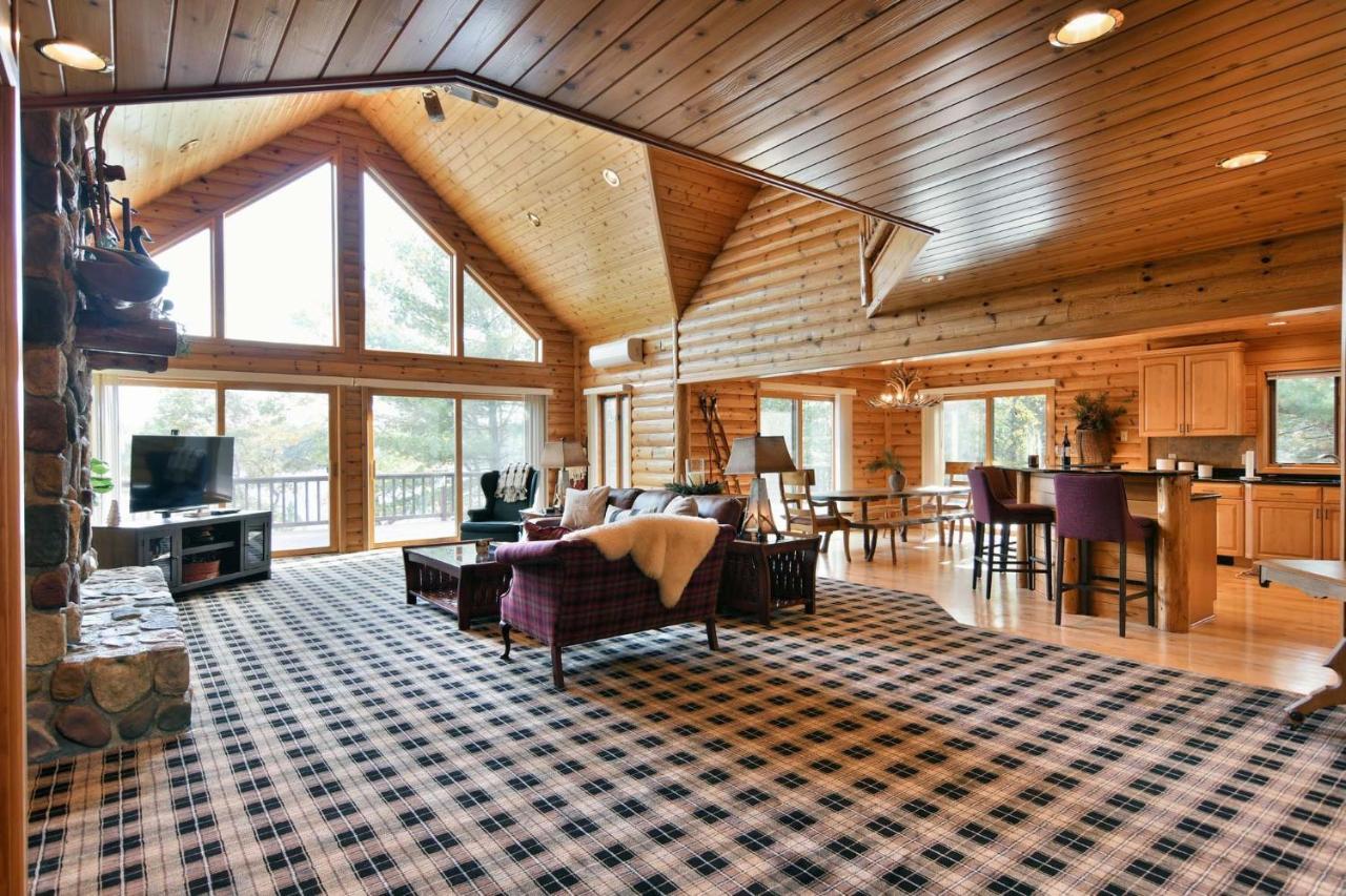 Majestic Moose Lodge Home Cable Ngoại thất bức ảnh